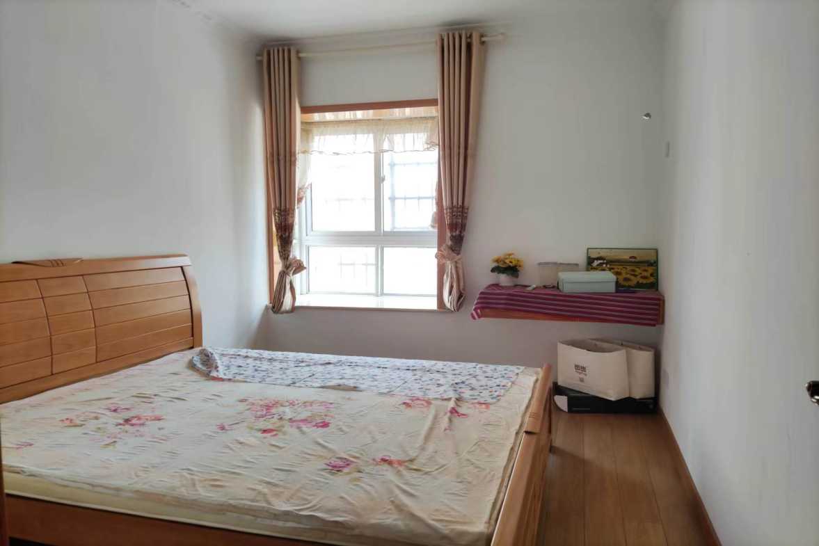 城典丽园  3室2厅2卫    2200.0元/月室内图