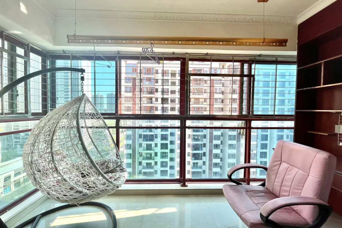 特变水木融城  3室2厅1卫    2000.0元/月 特变水木融城  3室2厅1卫    2000.0元/月室内图