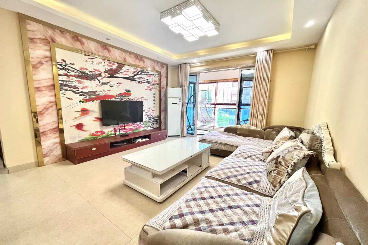 特变水木融城  3室2厅1卫    2000.0元/月 特变水木融城  3室2厅1卫    2000.0元/月室内图