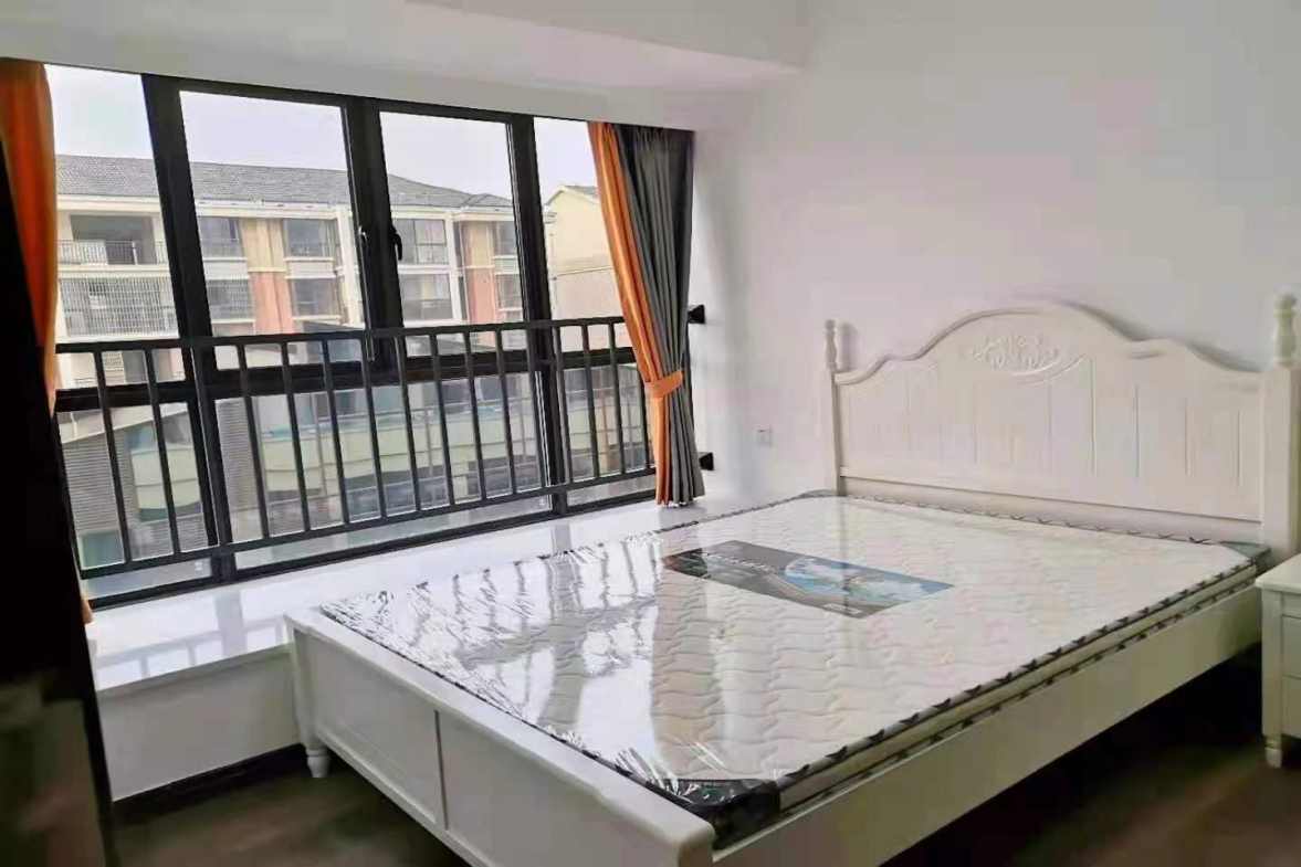 泰达春天里 1室1厅1卫 1200.0元/月 泰达春天里 1室1厅1卫 1200.0元/月室内图