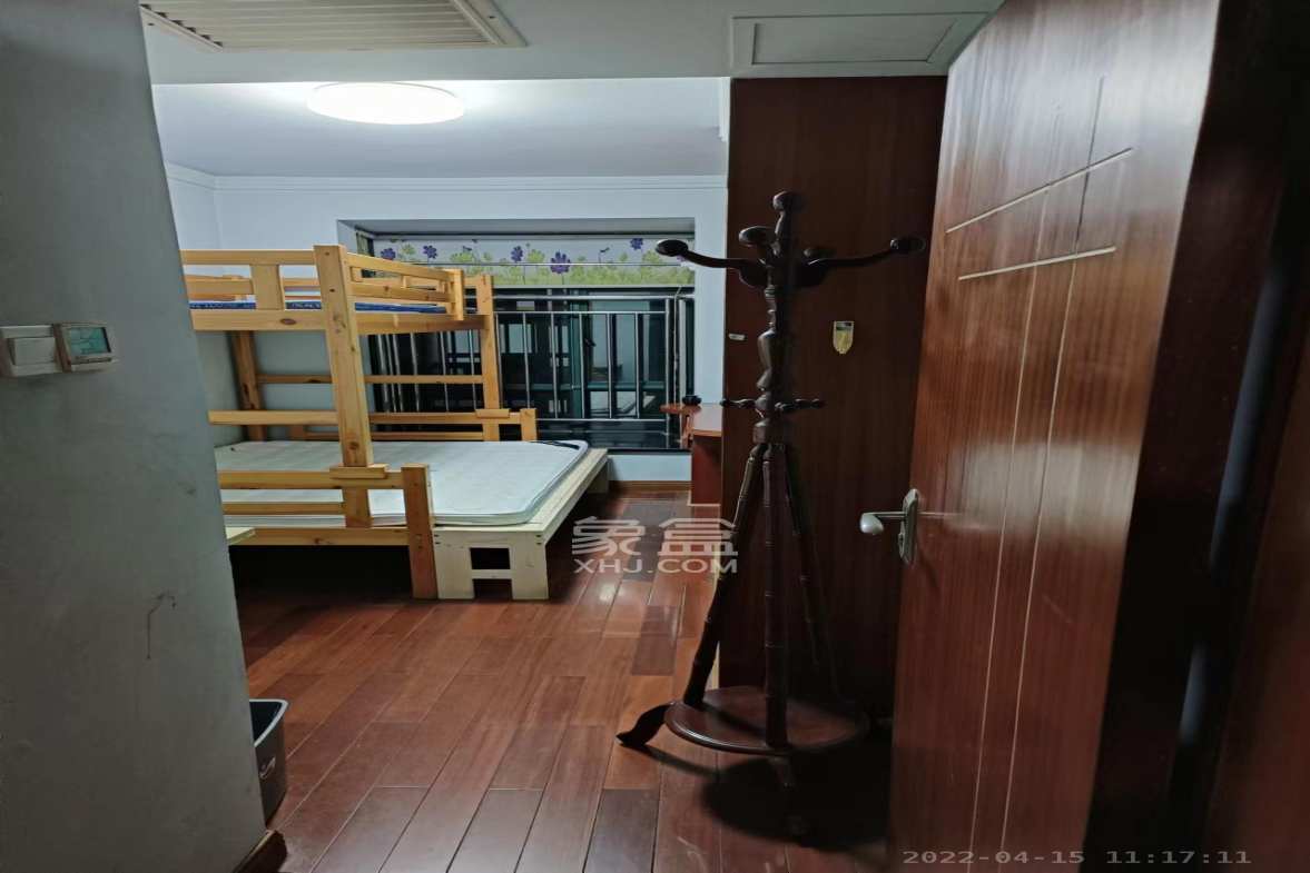 富景园  3室2厅2卫    2200.0元/月室内图