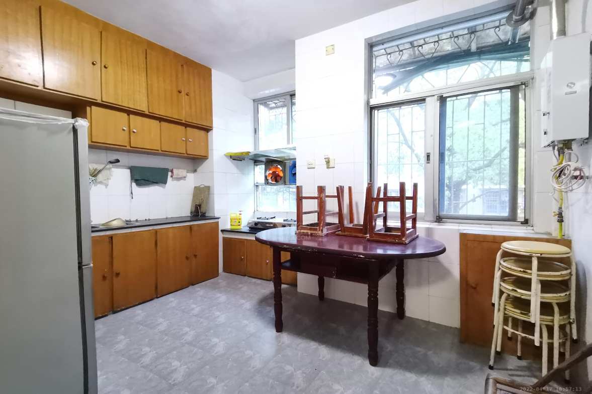 群力村  2室2厅1卫   1200.00元/月室内图