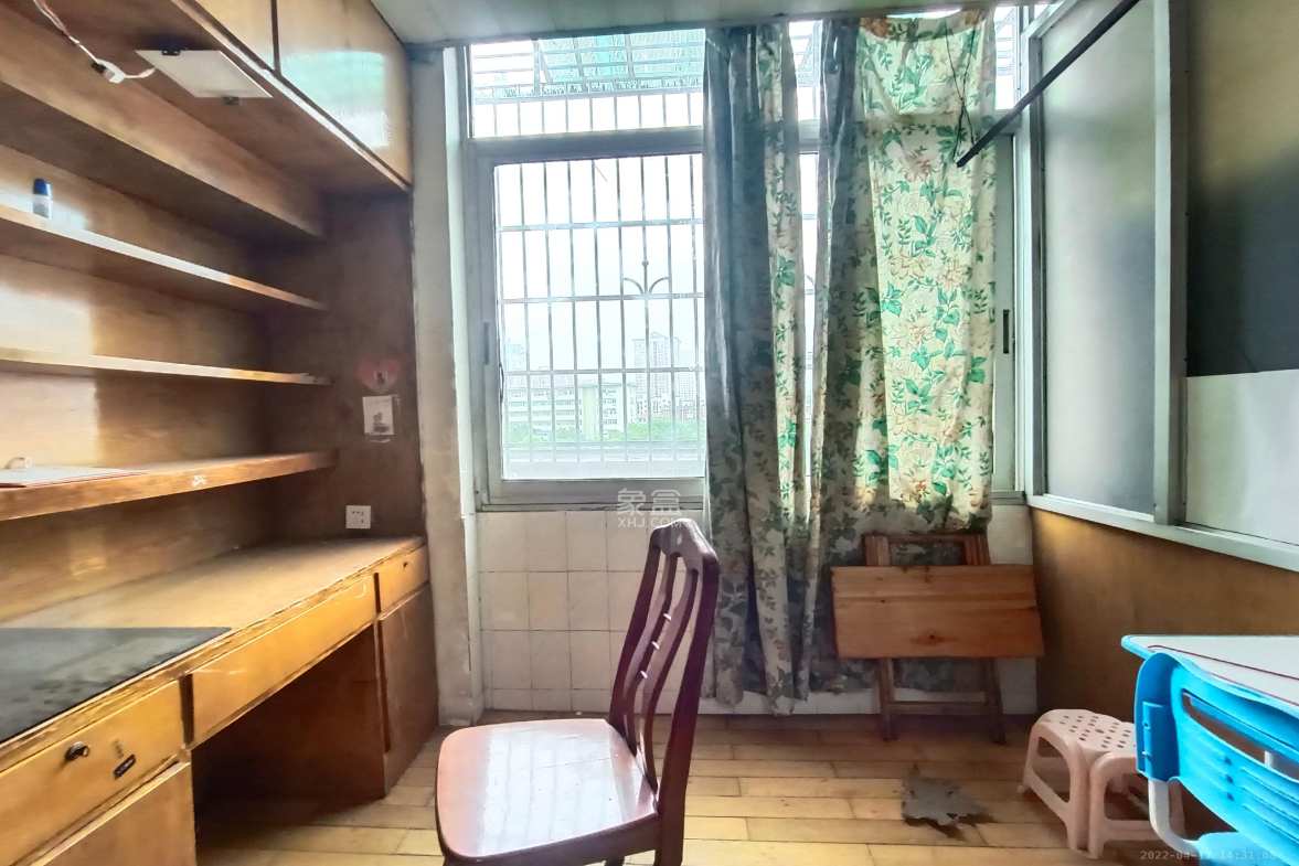 桐荫里社区  2室1厅1卫    1800.0元/月室内图