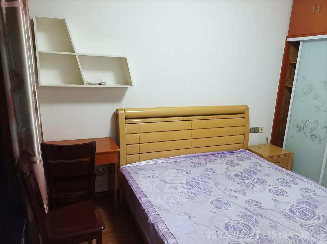 三一歌雅郡  2室2厅1卫   1600.00元/月室内图