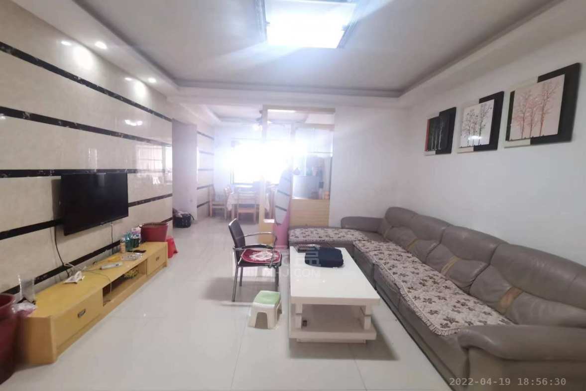 香山美境  3室2厅1卫    1700.0元/月室内图1