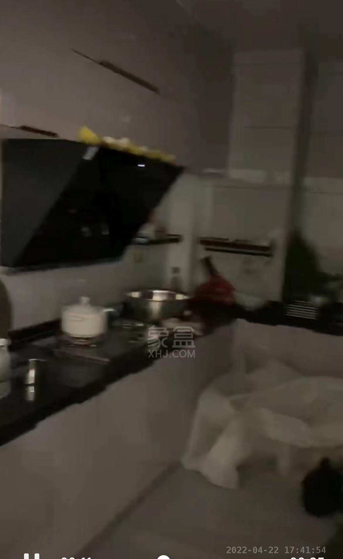 山水文园  2室1厅1卫    2200.0元/月室内图