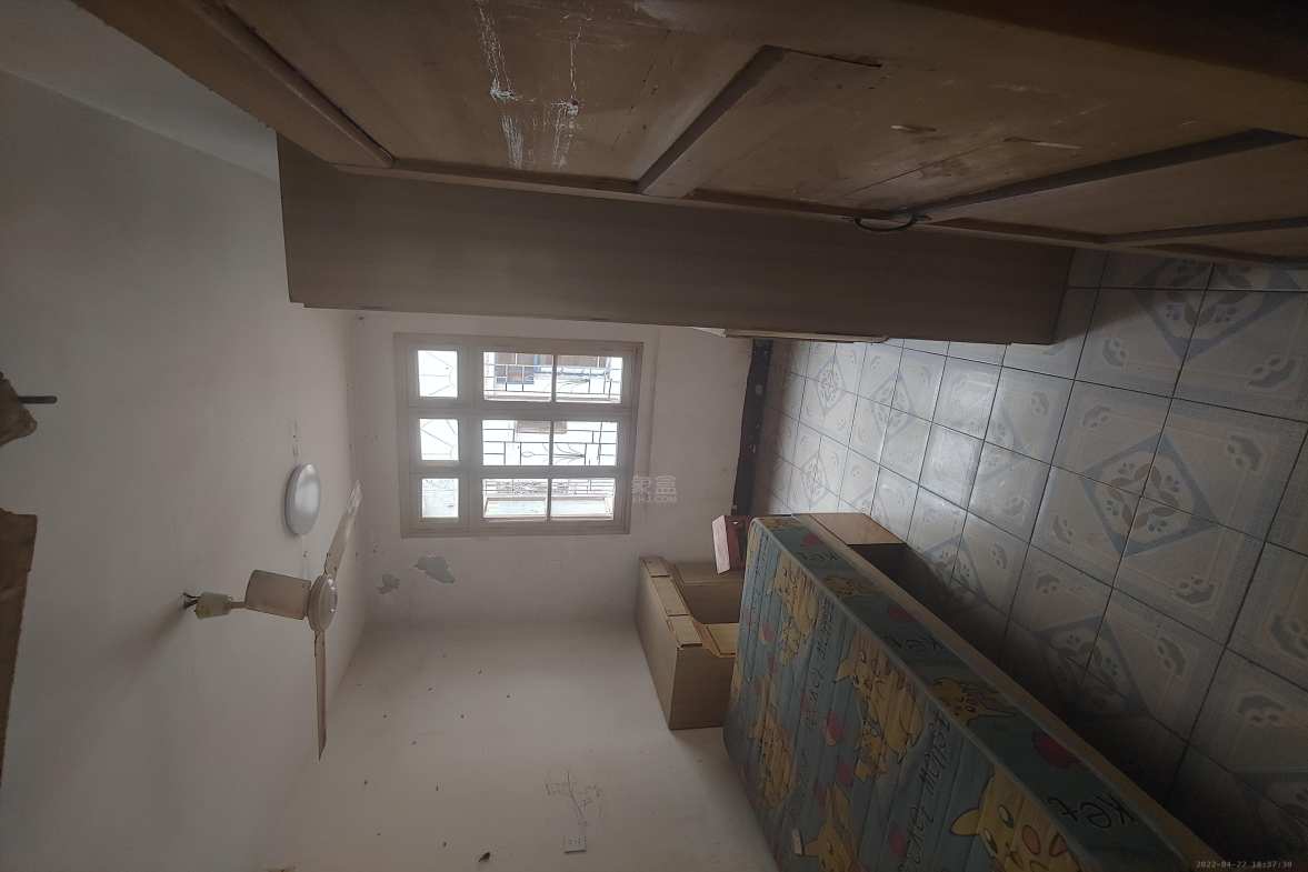 钟鼓岭龙山塘 2室1厅1卫 700.0元/月 钟鼓岭龙山塘 2室1厅1卫 700.0元/月室内图