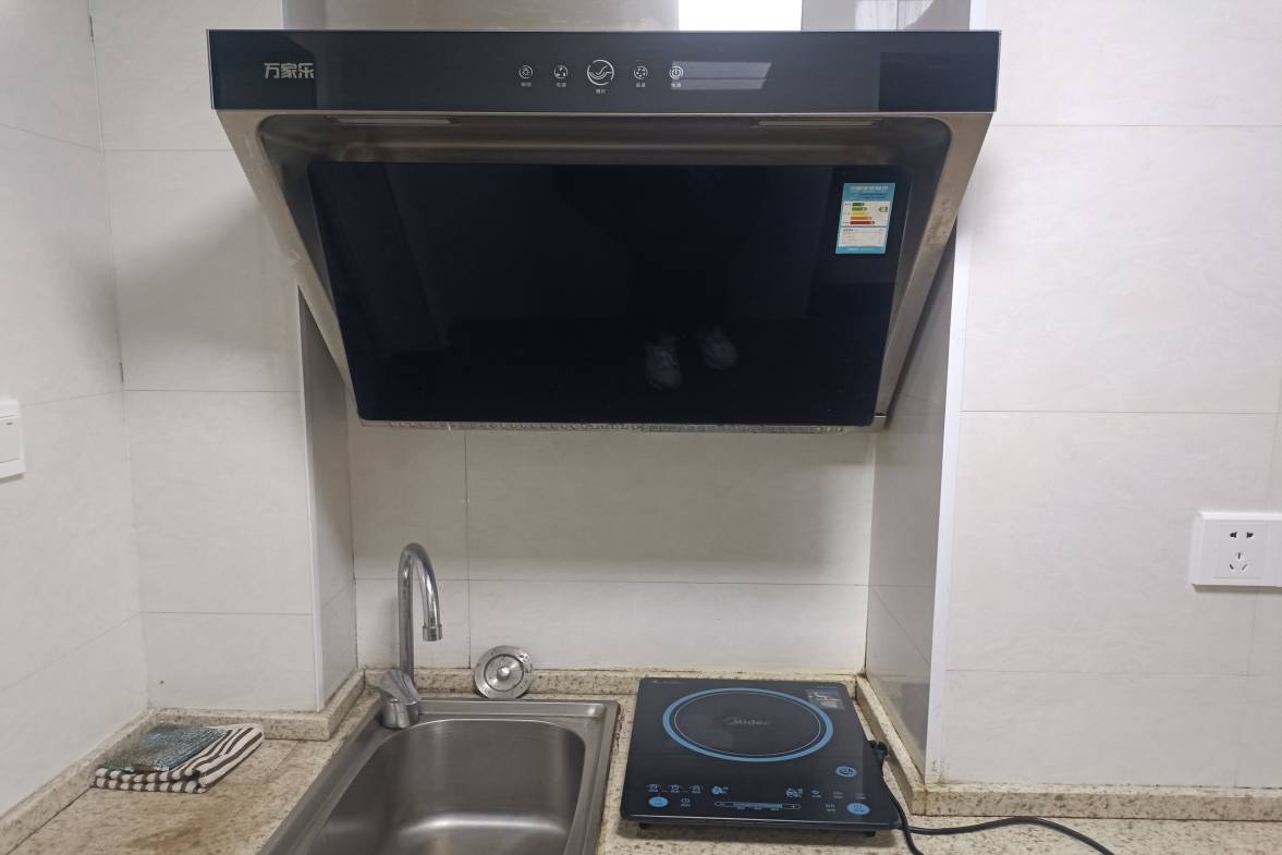 梓山湖公馆  1室1厅1卫   1500.00元/月户型图
