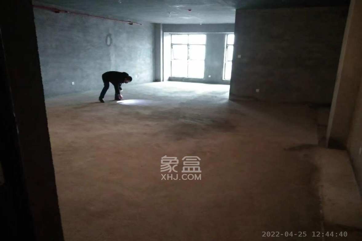 和悦城(蟠龙景苑)  1室1厅1卫    2300.0元/月室内图1