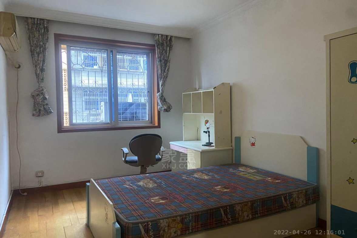 保利高尚小区 3室2厅1卫 1800.00元/月 保利高尚小区 3室2厅1卫 1800.00元/月室内图