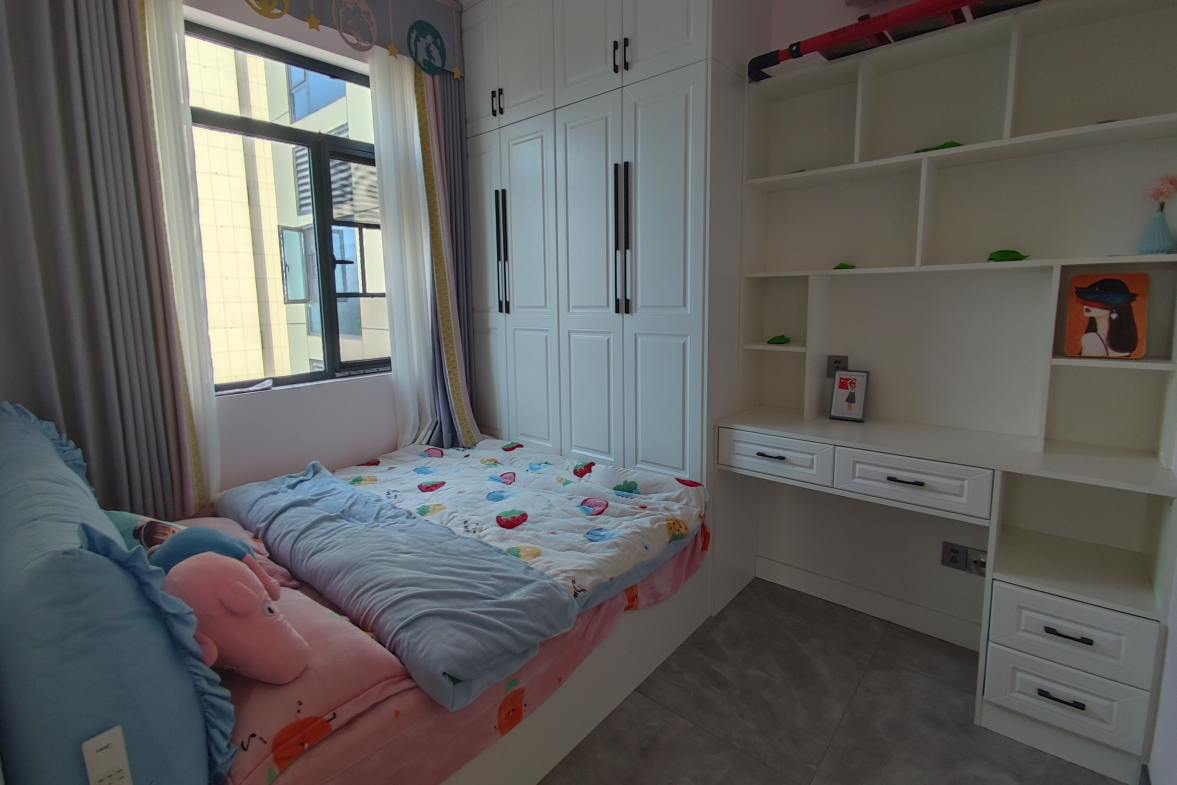 百弘学府城 2室1厅1卫 80.8万 百弘学府城 2室1厅1卫 80.8万卧室