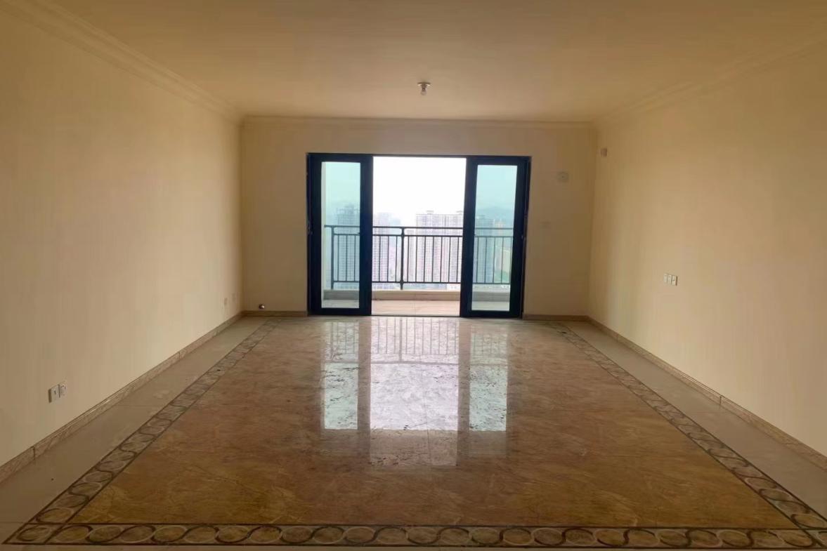 碧桂园娄星府  3室2厅2卫    73.0万室内图