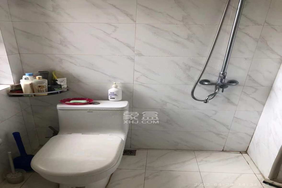 水映加州  3室2厅1卫    3000.0元/月室内图