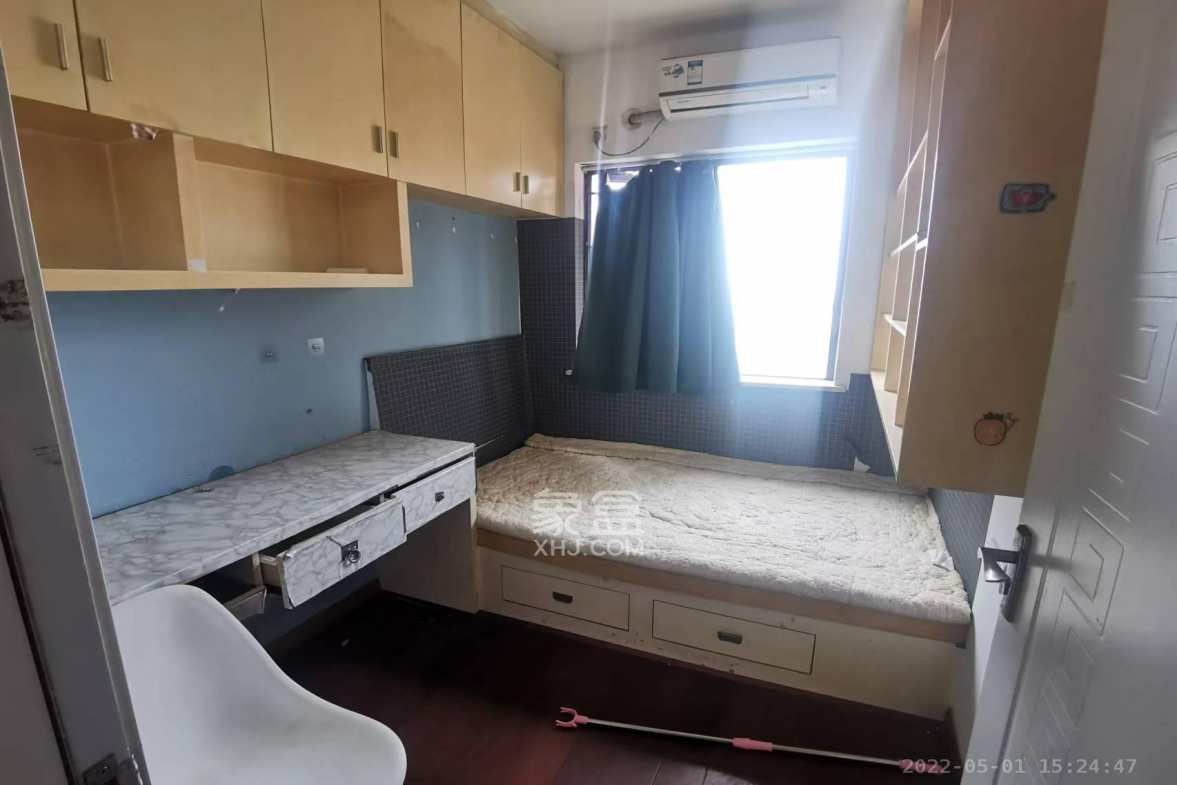 上海城小区  1室1厅1卫    1800.0元/月户型图