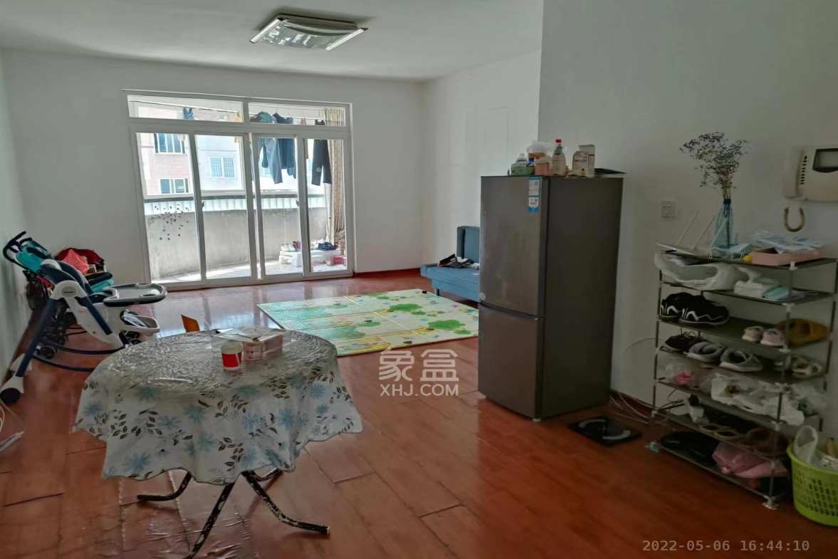 晶华美地  2室2厅1卫    1800.0元/月室内图