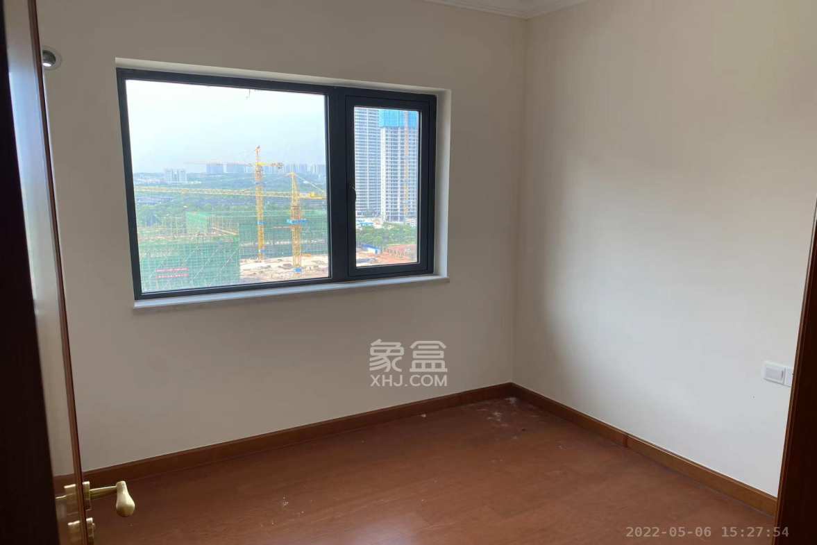 恒大御景半岛  3室2厅1卫   1800.00元/月室内图