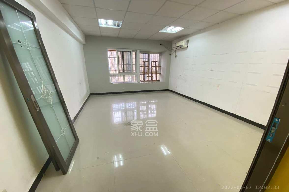 昌和商业中心/昌和国际 1室1厅1卫 1100.0元/月 昌和商业中心/昌和国际 1室1厅1卫 1100.0元/月室内图