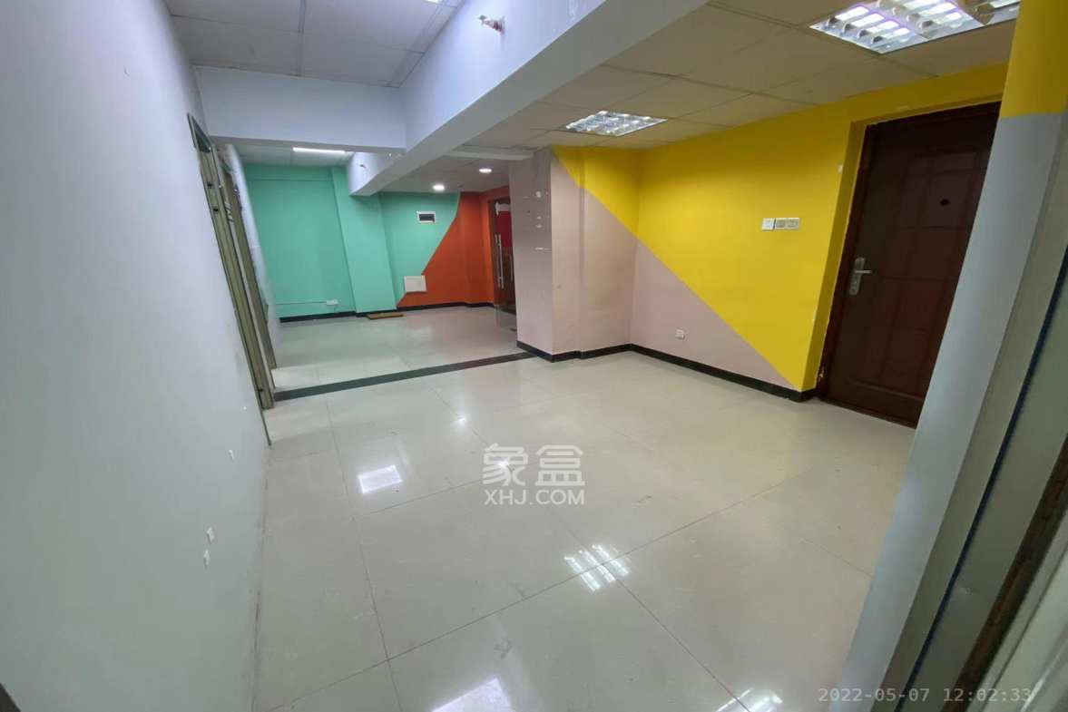 昌和商业中心/昌和国际 1室1厅1卫 1100.0元/月 昌和商业中心/昌和国际 1室1厅1卫 1100.0元/月室内图