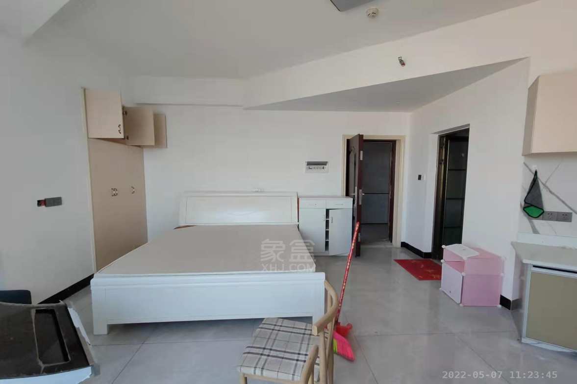 西园商业广场(锁)同名天赐万象荟 1室1厅1卫 1500.0元/月 西园商业广场(锁)同名天赐万象荟 1室1厅1卫 1500.0元/月室内图