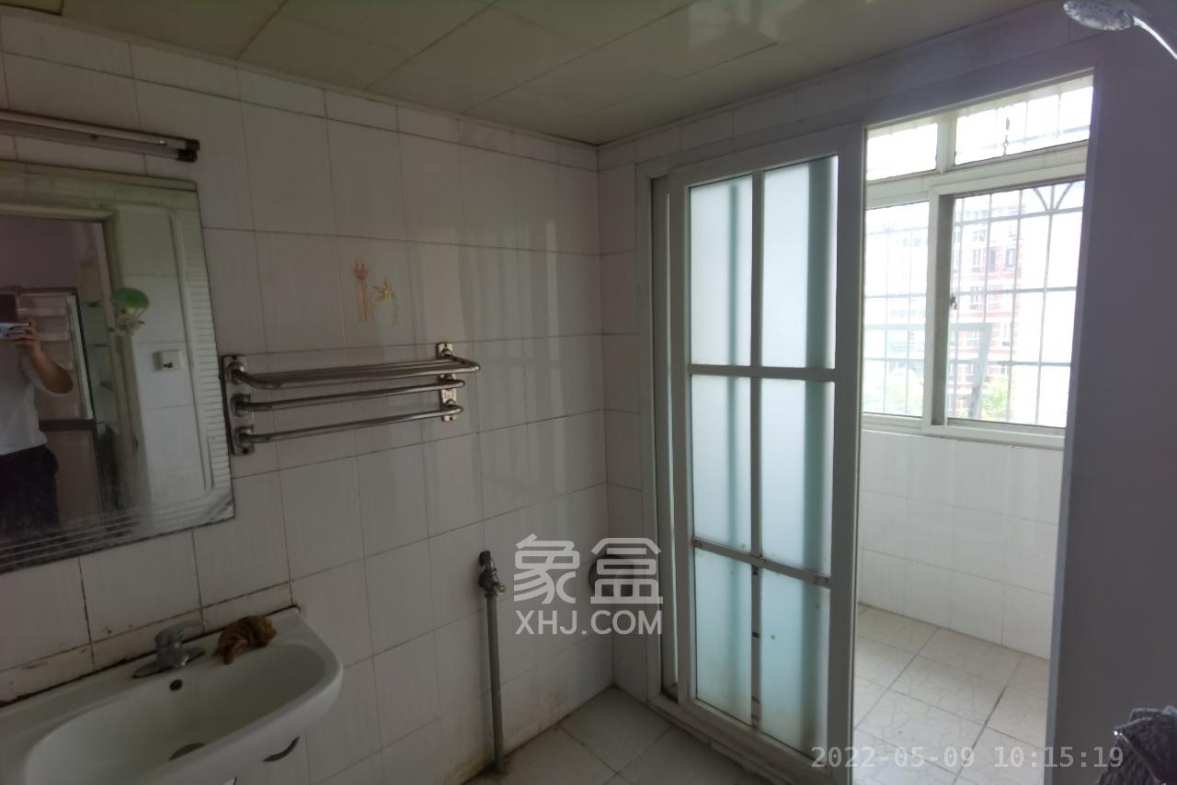 欣安小区 3室2厅2卫 1500.0元/月 欣安小区 3室2厅2卫 1500.0元/月室内图