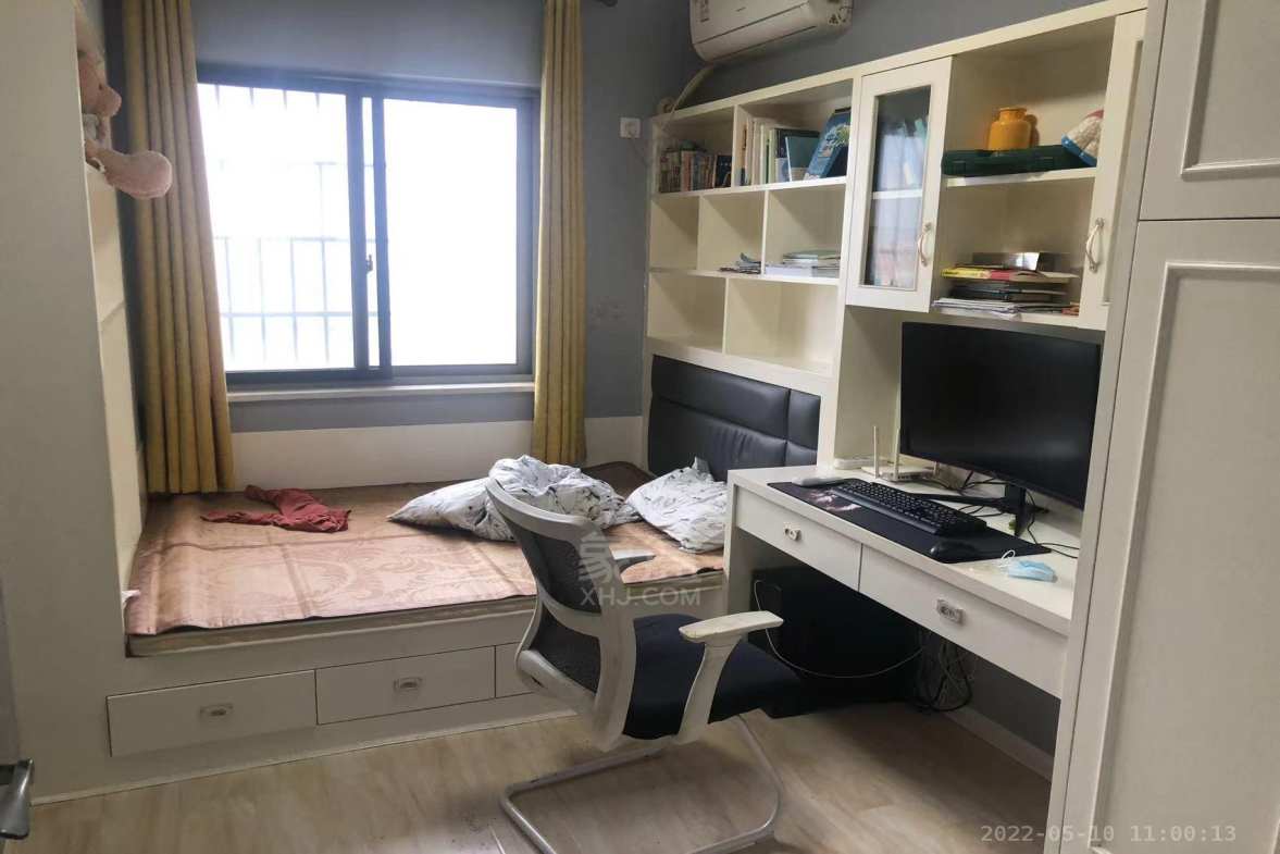 文化园一期  3室2厅2卫   2300.00元/月室内图