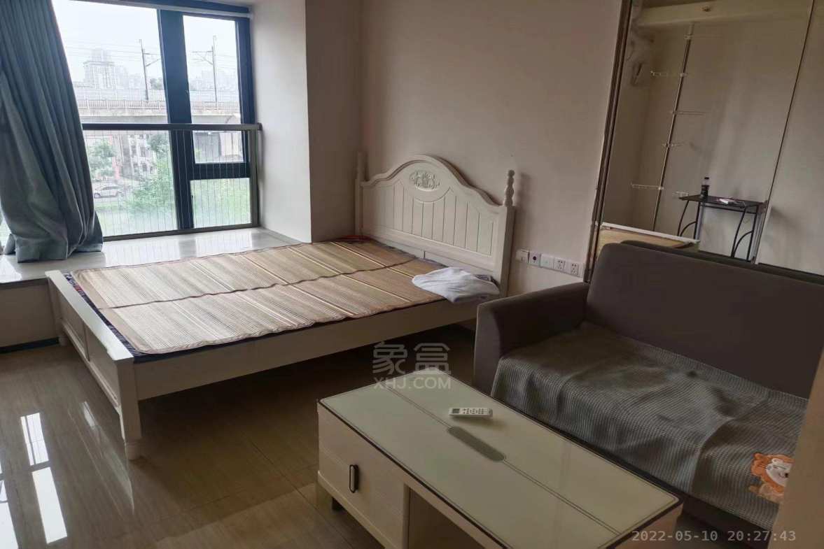 恒大御景湾 1室1厅1卫 1300.00元/月 恒大御景湾 1室1厅1卫 1300.00元/月室内图