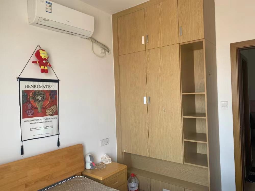 珠江愉景新城  1室1厅1卫   1500.00元/月室内图1