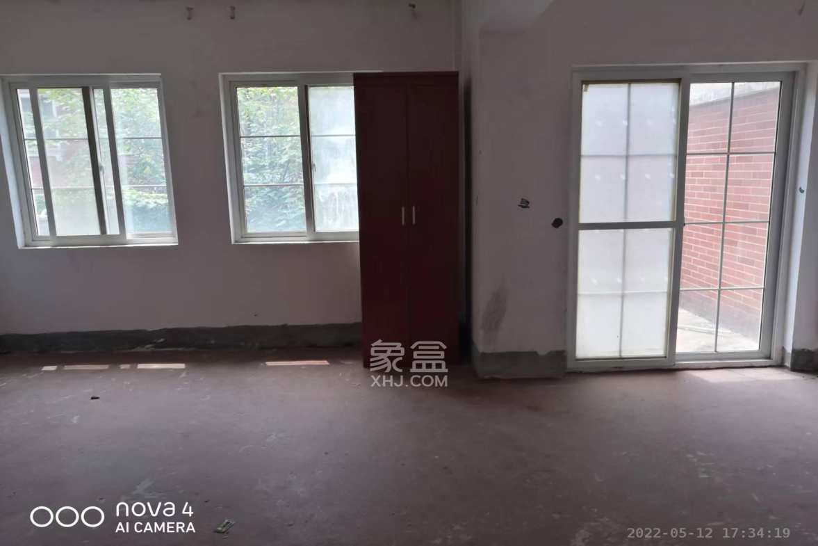 山水英伦  6室2厅2卫    3500.0元/月 山水英伦  6室2厅2卫    3500.0元/月室内图1