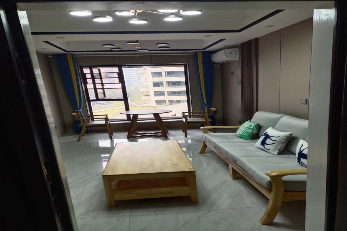 柏林国际  1室1厅1卫    1800.0元/月室内图1