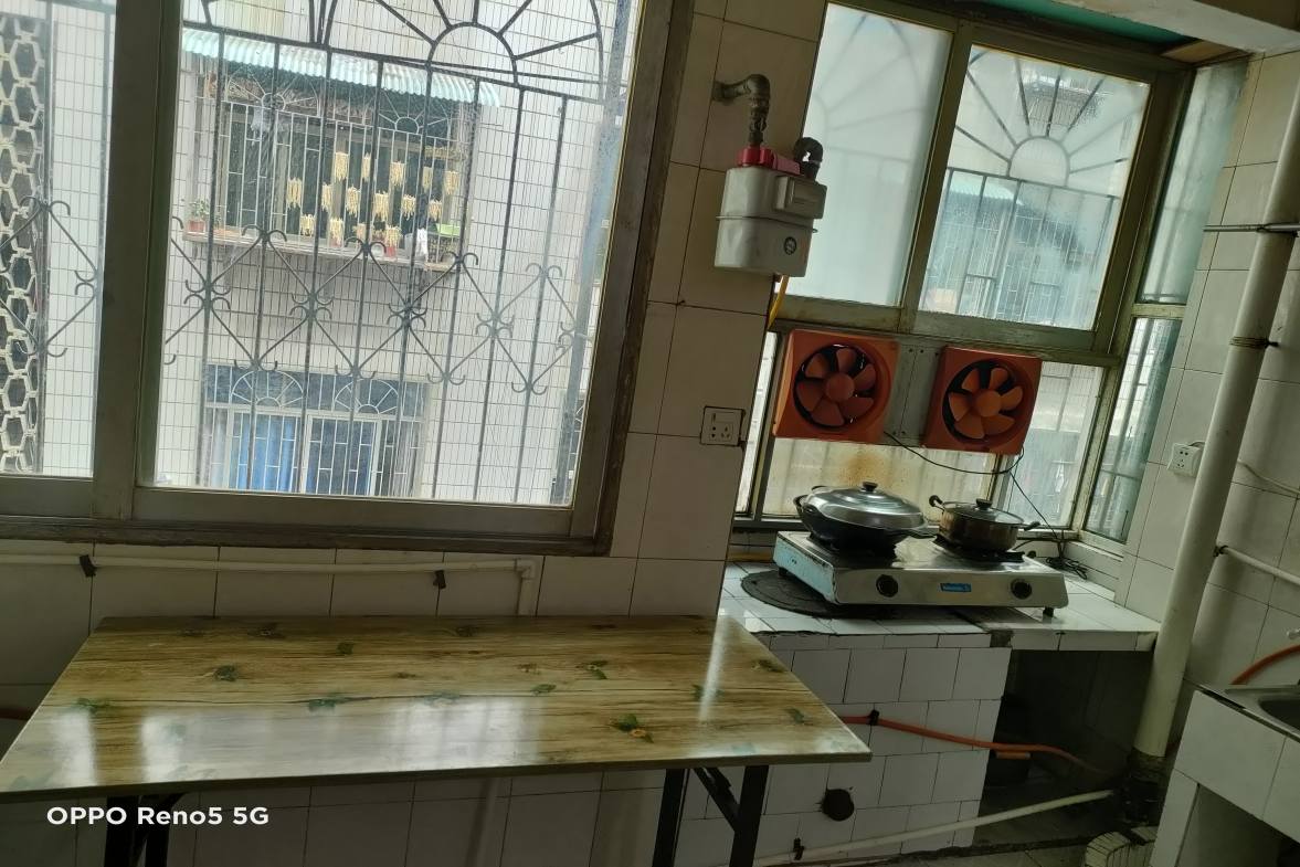 育财农贸市场（民营市场）  2室1厅0卫    700.0元/月室内图