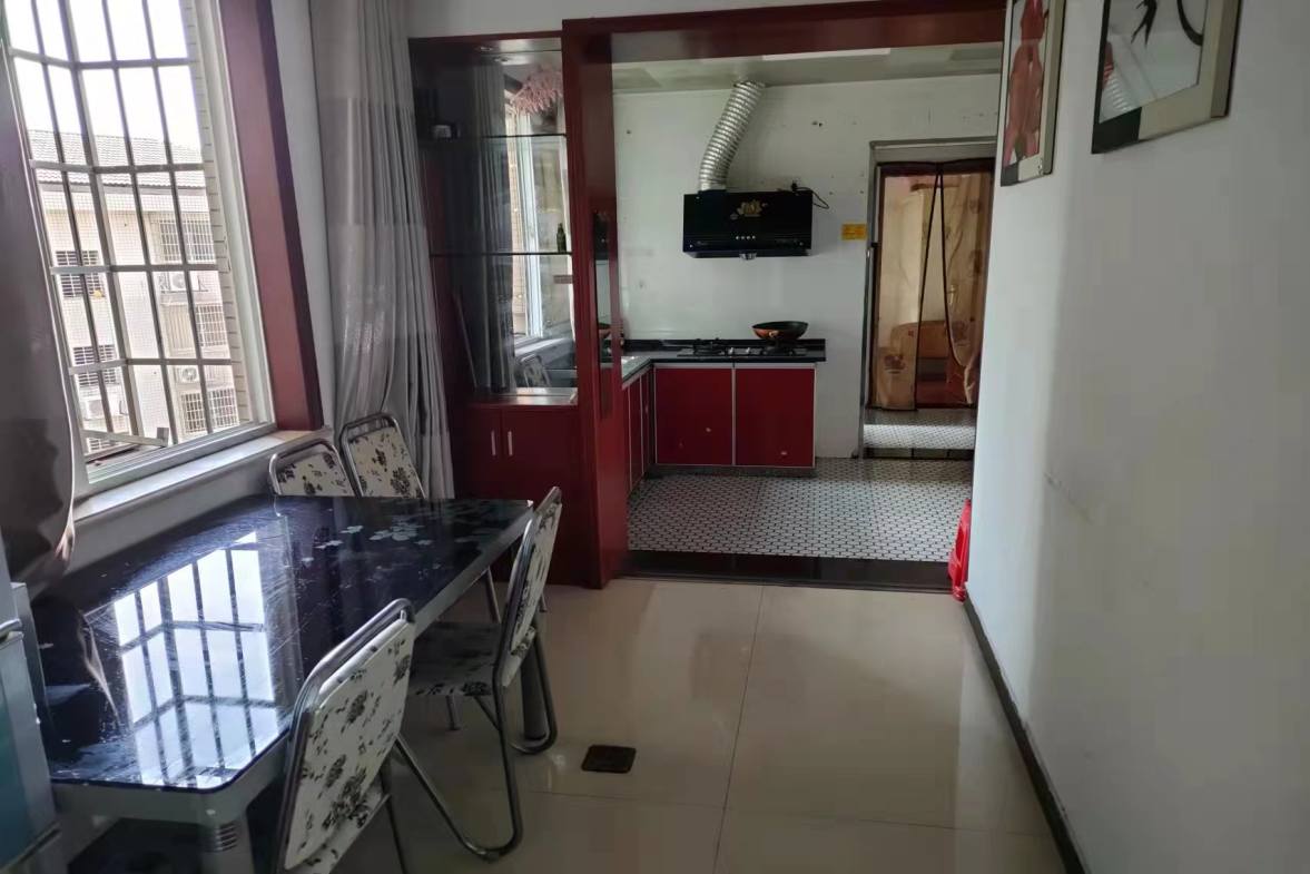 青春驿站  2室1厅1卫    1700.0元/月室内图