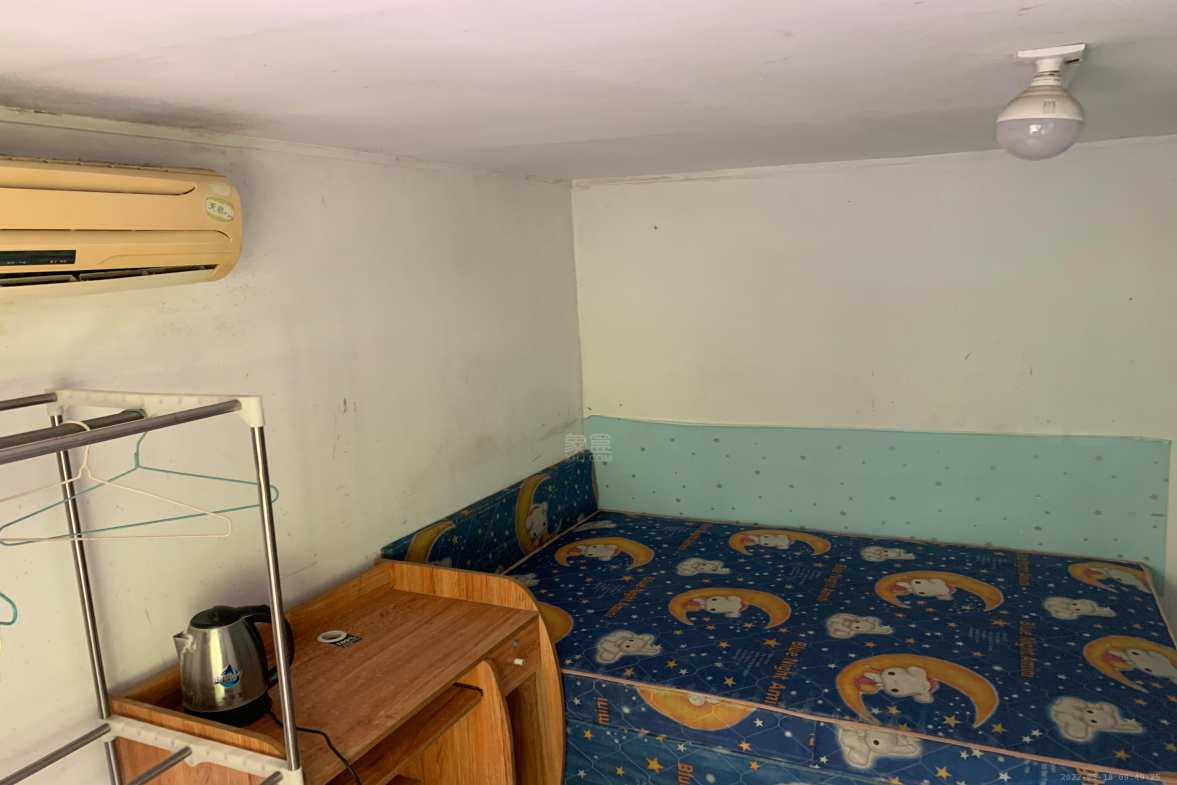 合泰大街A区  1室1厅1卫   400.00元/月 合泰大街A区  1室1厅1卫   400.00元/月室内图