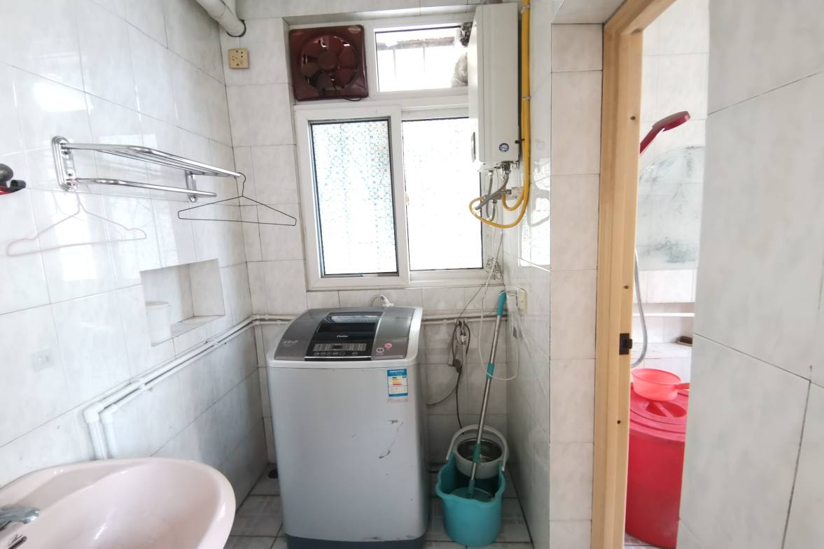 仙人阁  3室2厅1卫    43.8万客厅