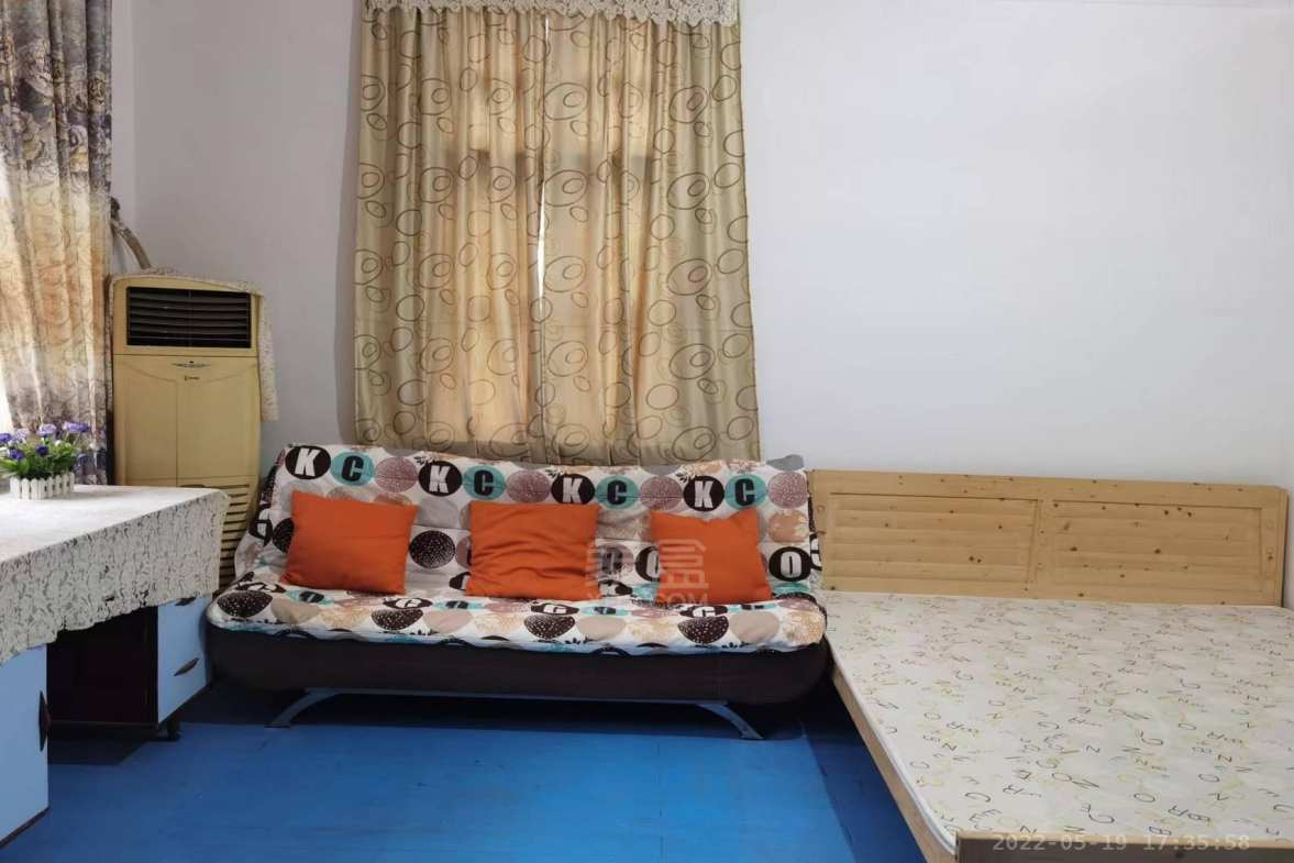 群力村  2室1厅1卫    800.0元/月室内图1