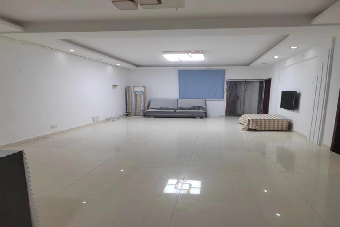 君临新世界  2室2厅1卫    1850.0元/月 君临新世界  2室2厅1卫    1850.0元/月室内图