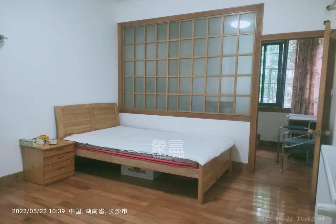 林科院单位房（湘林小区）  3室2厅1卫    2200.0元/月室内图