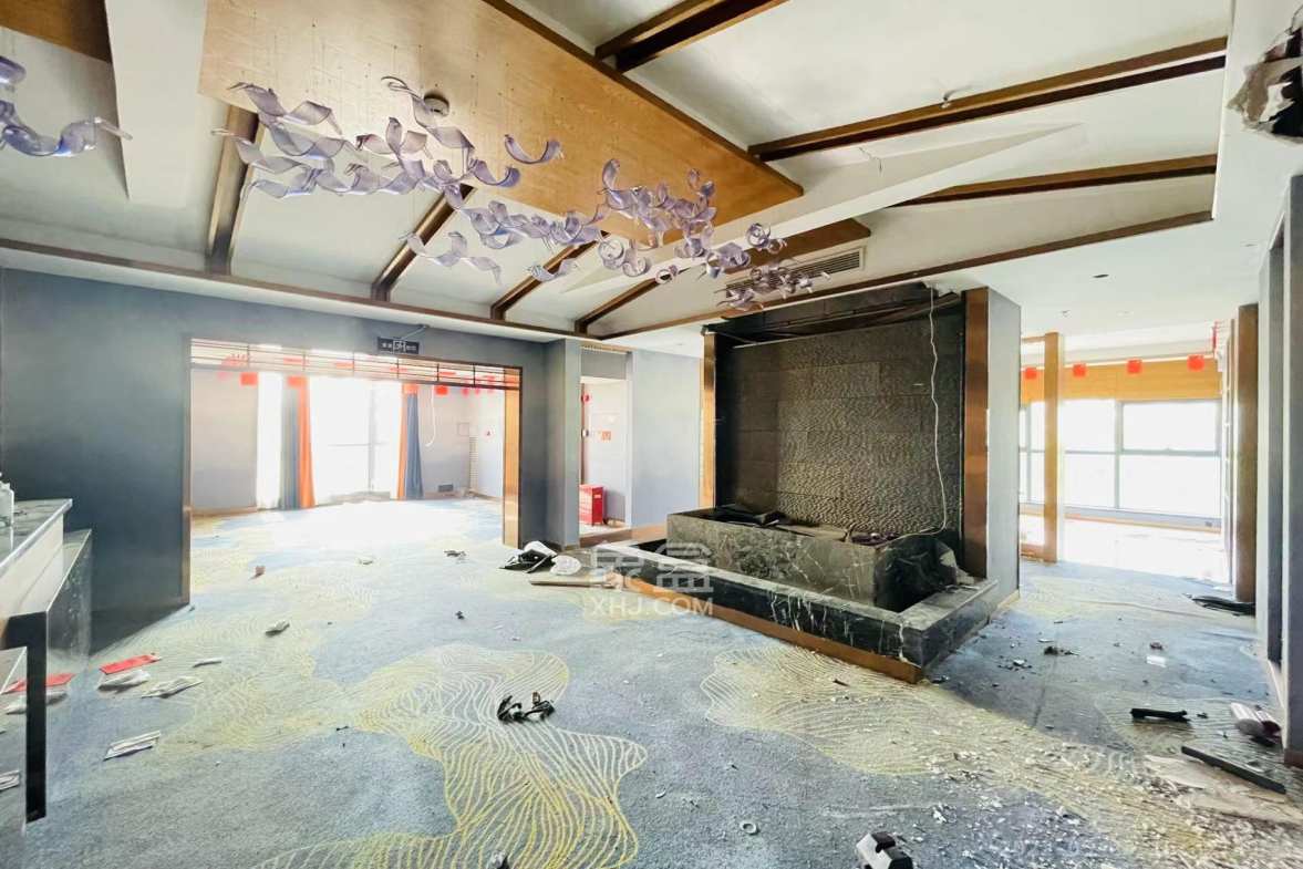 江景华府  12室2厅14卫   28000.00元/月室内图1