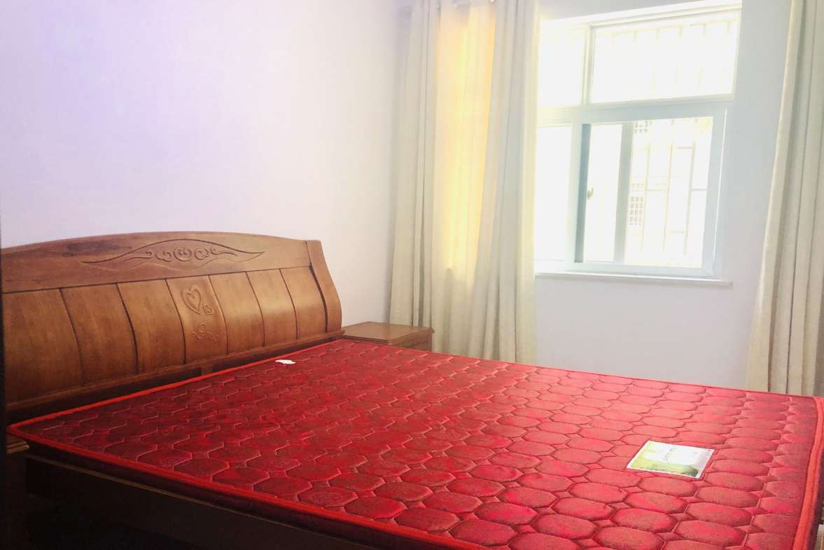 东风二组  2室2厅1卫    1500.0元/月室内图