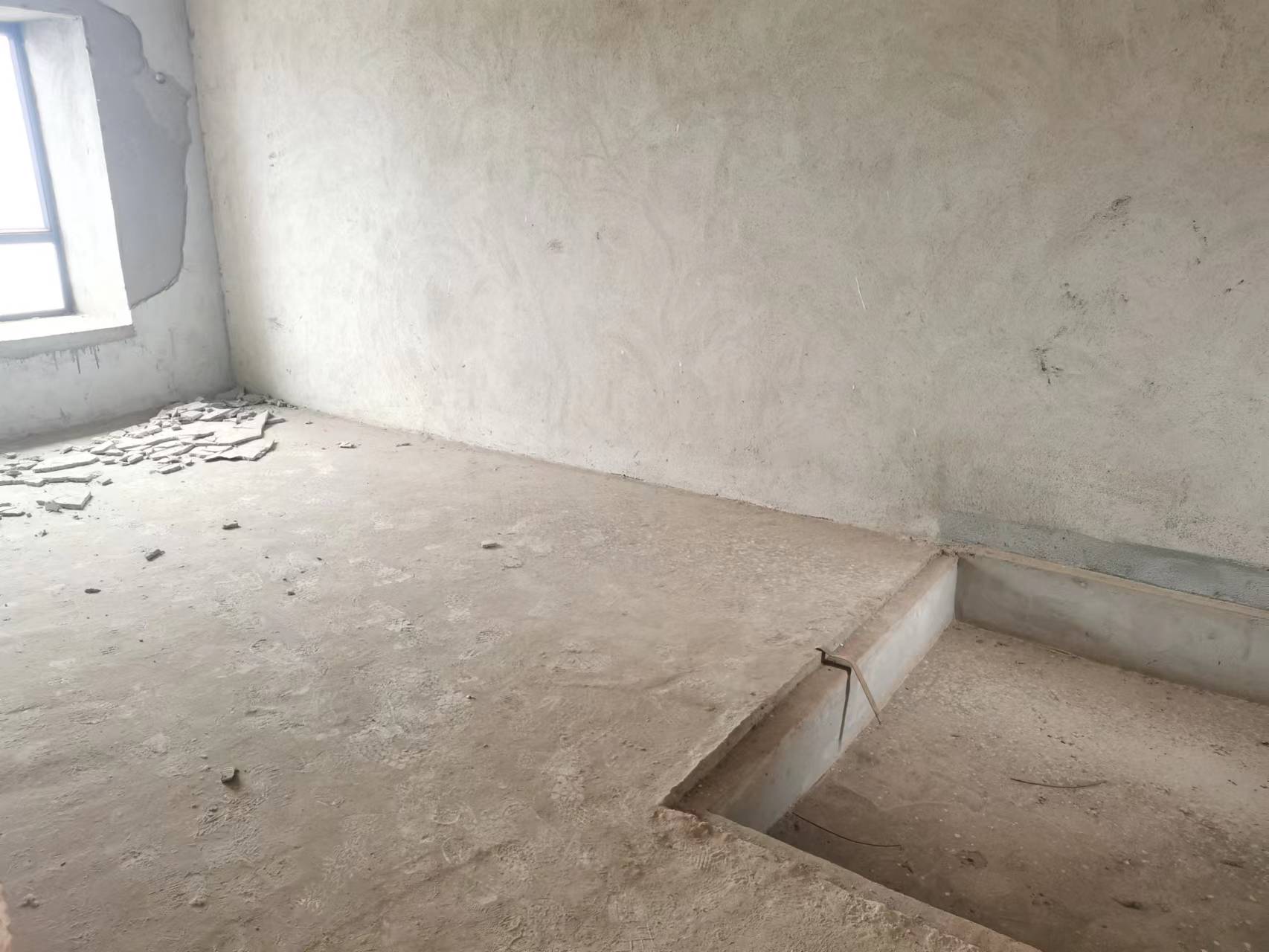 衡府  4室2厅3卫    105.8万