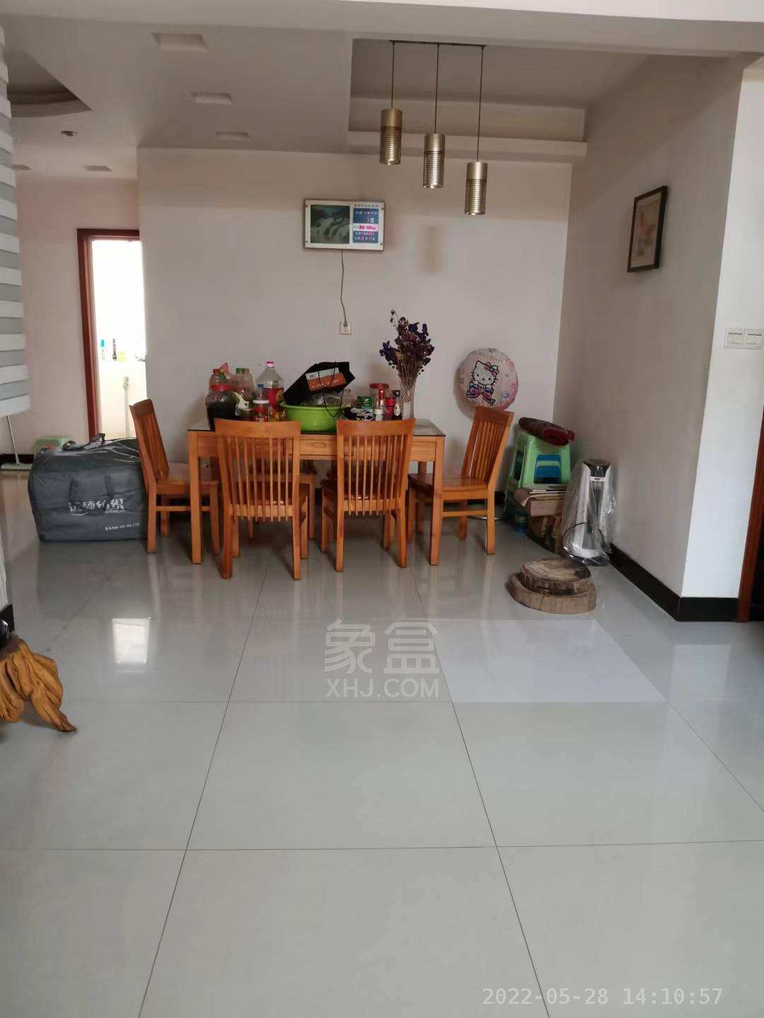 汽车城  3室2厅1卫    1500.0元/月室内图