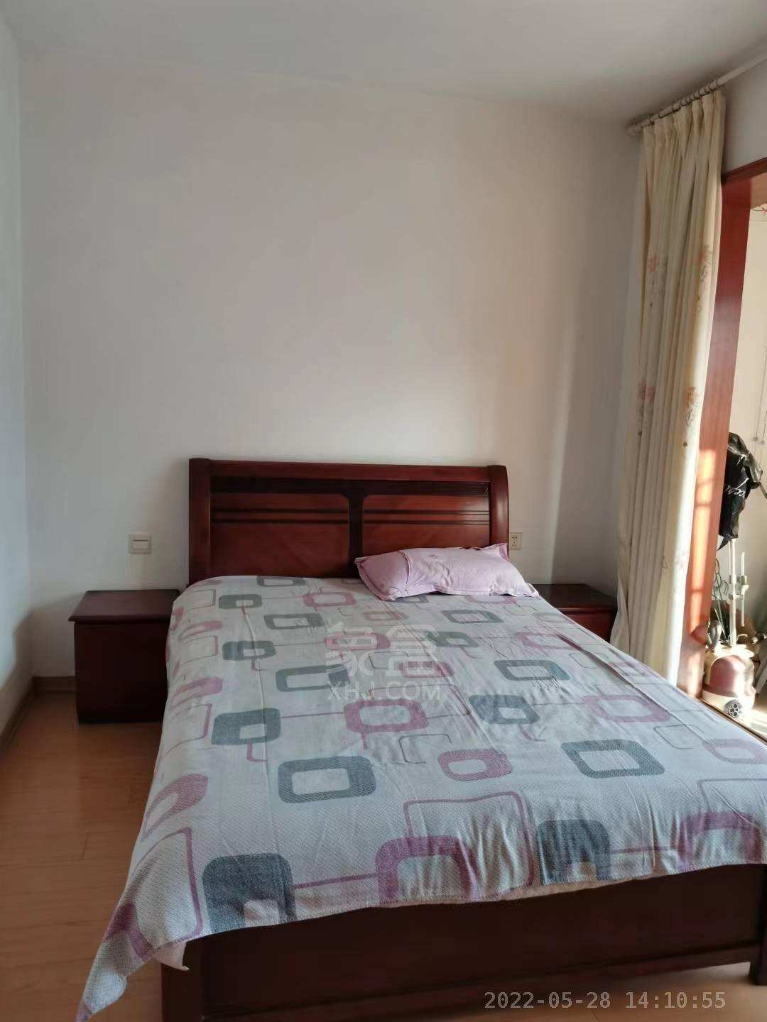 汽车城  3室2厅1卫    1500.0元/月室内图