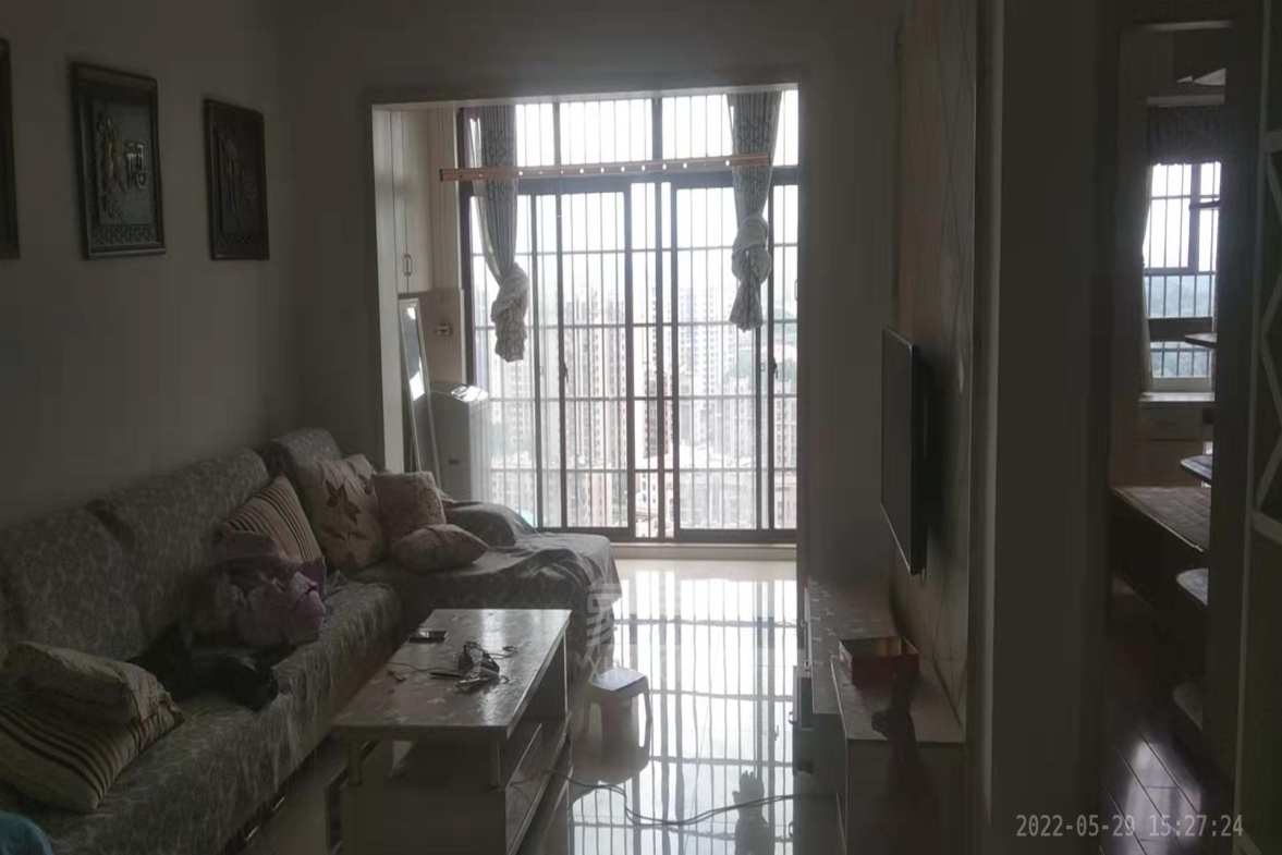 福鑫南郡 2室2厅1卫 1400.00元/月 福鑫南郡 2室2厅1卫 1400.00元/月室内图