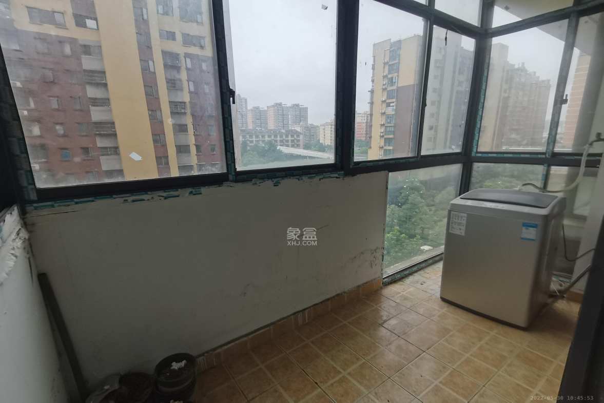 中国铁建国际城一期  3室2厅2卫    1700.0元/月室内图