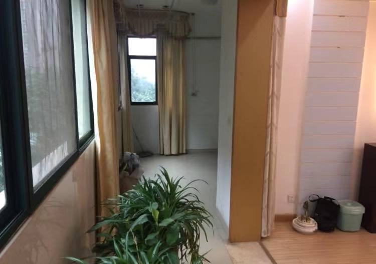 沐林美郡  3室2厅2卫   2000.00元/月室内图