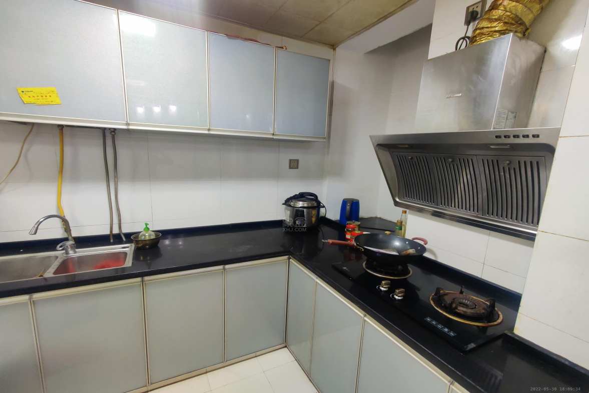 丰园大厦 3室2厅1卫 1500.0元/月 丰园大厦 3室2厅1卫 1500.0元/月室内图