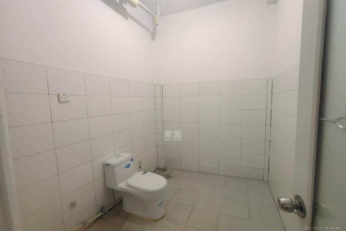 星沙国际物流园/泉星社区  3室2厅1卫    1400.0元/月 星沙国际物流园/泉星社区  3室2厅1卫    1400.0元/月室内图