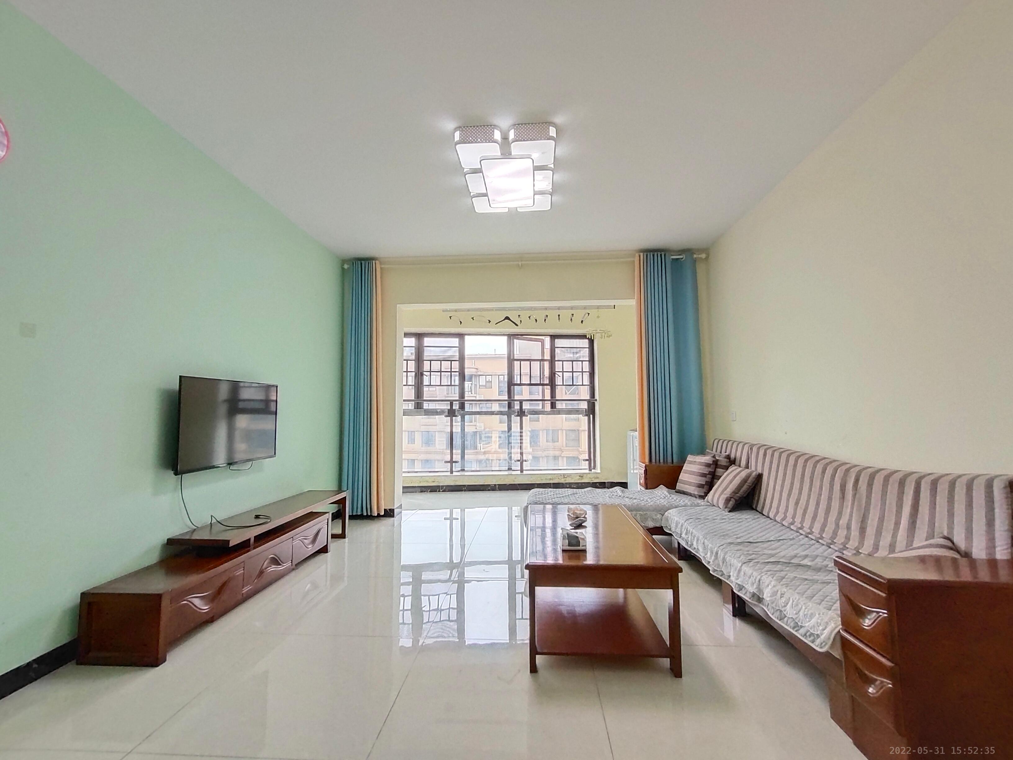 三润城(三润星城) 3室2厅2卫 2200.0元/月