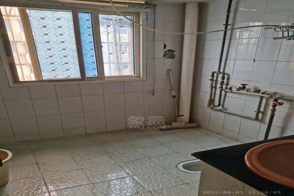 自来水生活区体育路15号  2室2厅1卫   800.00元/月室内图