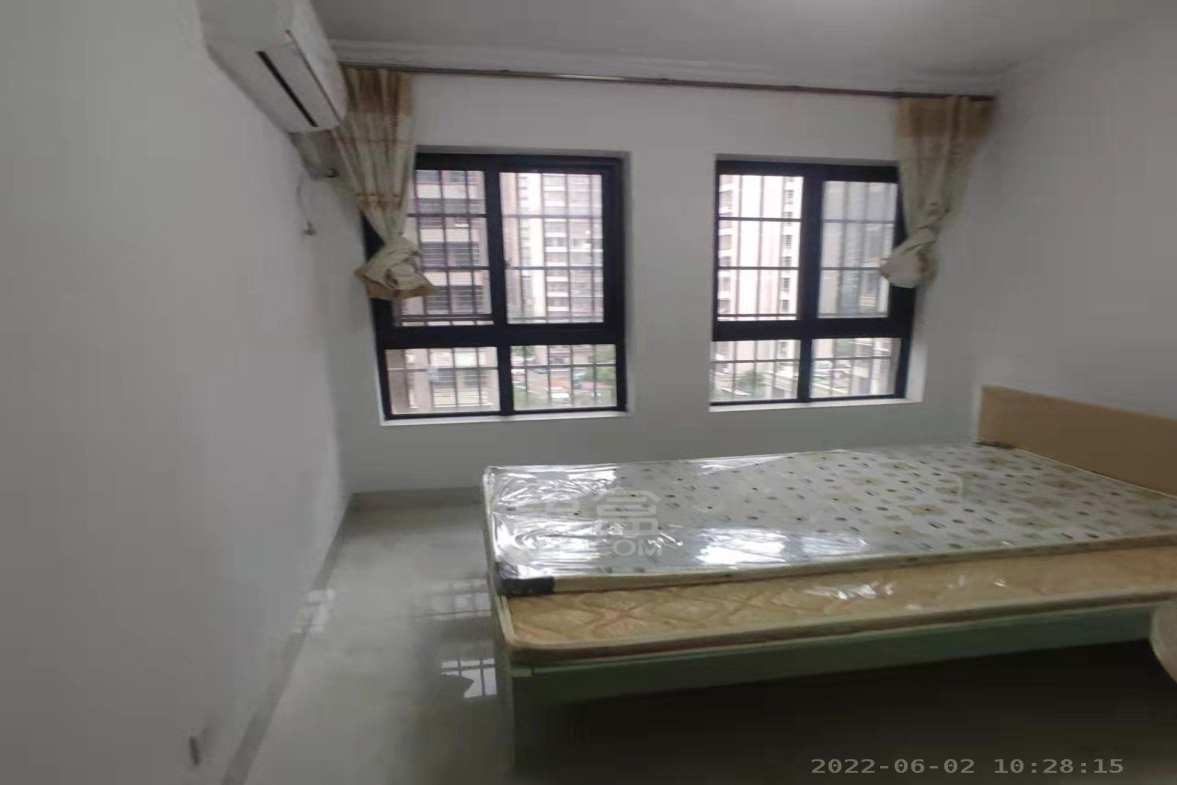 新塘家园安置小区  3室2厅2卫    1800.0元/月室内图