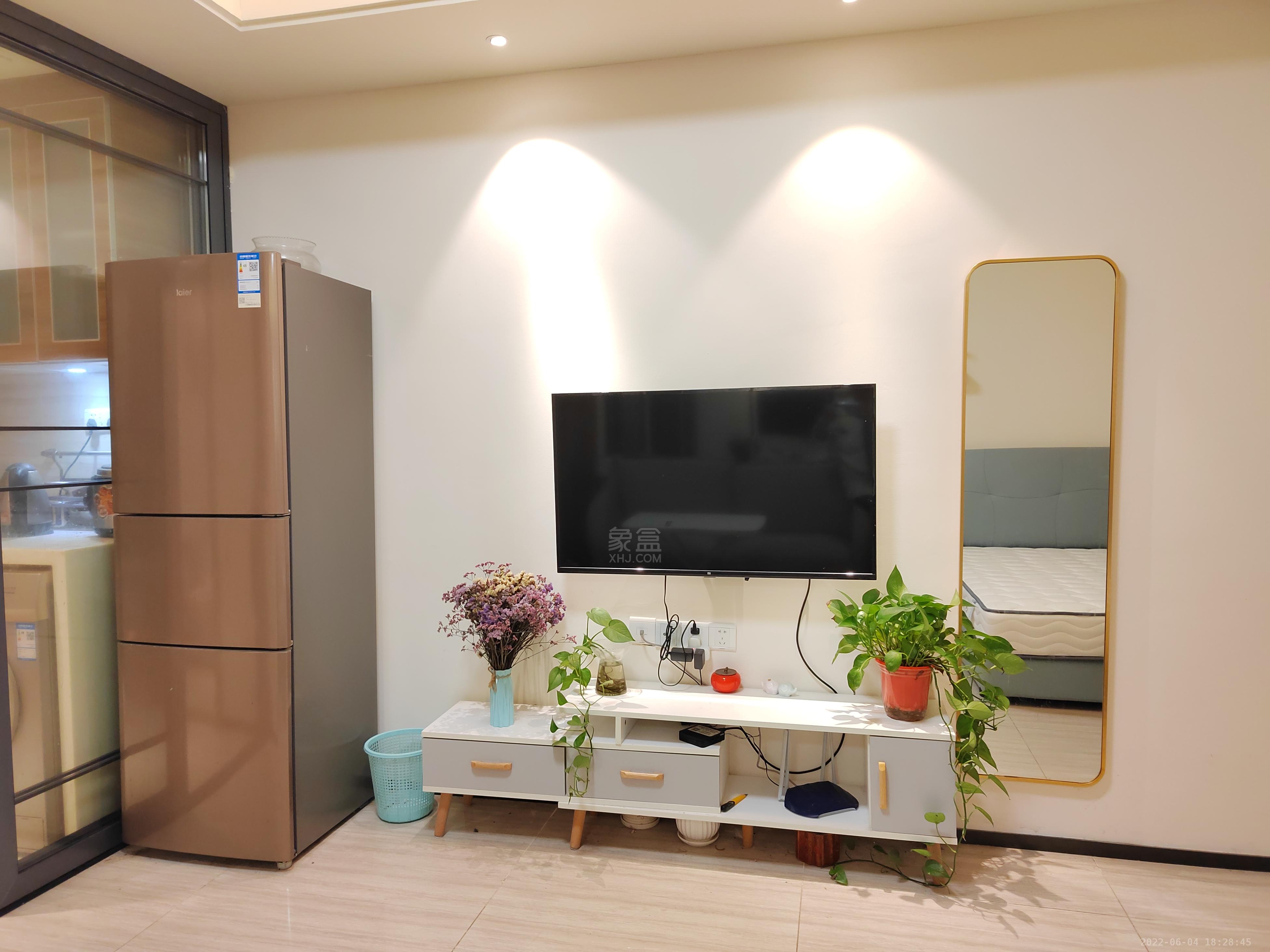 恒大御景湾  1室1厅1卫   1400.00元/月